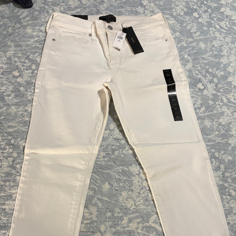 Banana Republic High Rise Women Jeans - Cream